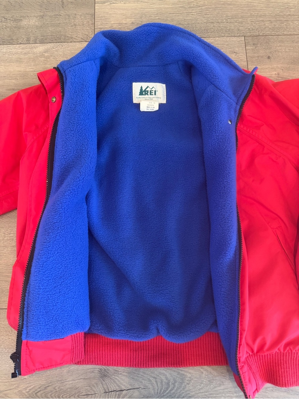 Vintage 90's REI Women's Red Fleece Lined Bomber Jacket
